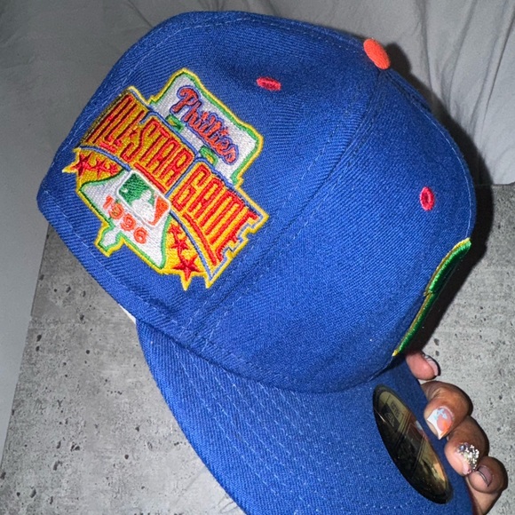 fitted caps - Picture 5 of 6